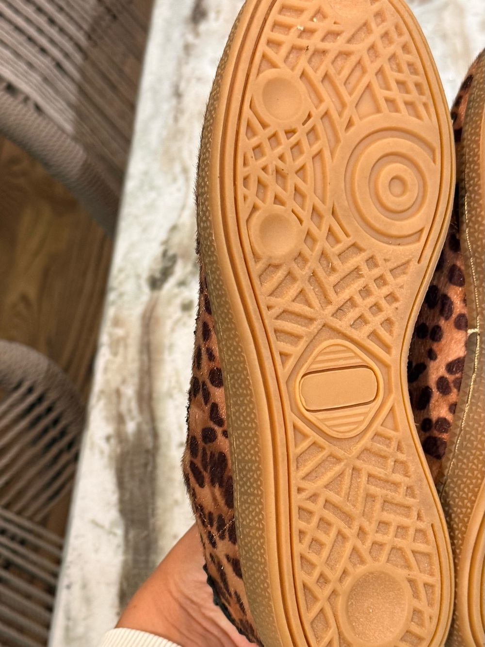 Women’s CAMILA COELHO Bastion leopard print vegan hair sneakers- Size 6 - Picture 8 of 8